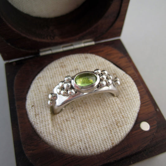 Dewdrop Sterling Silver & Peridot Wide Band Ring