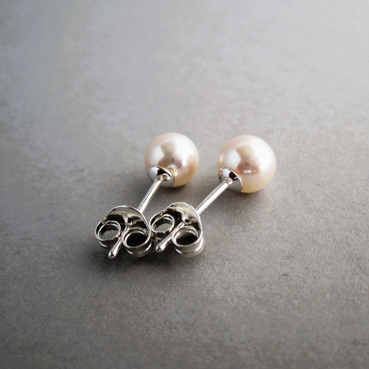 Pearl Studs Sterling Silver 5mm