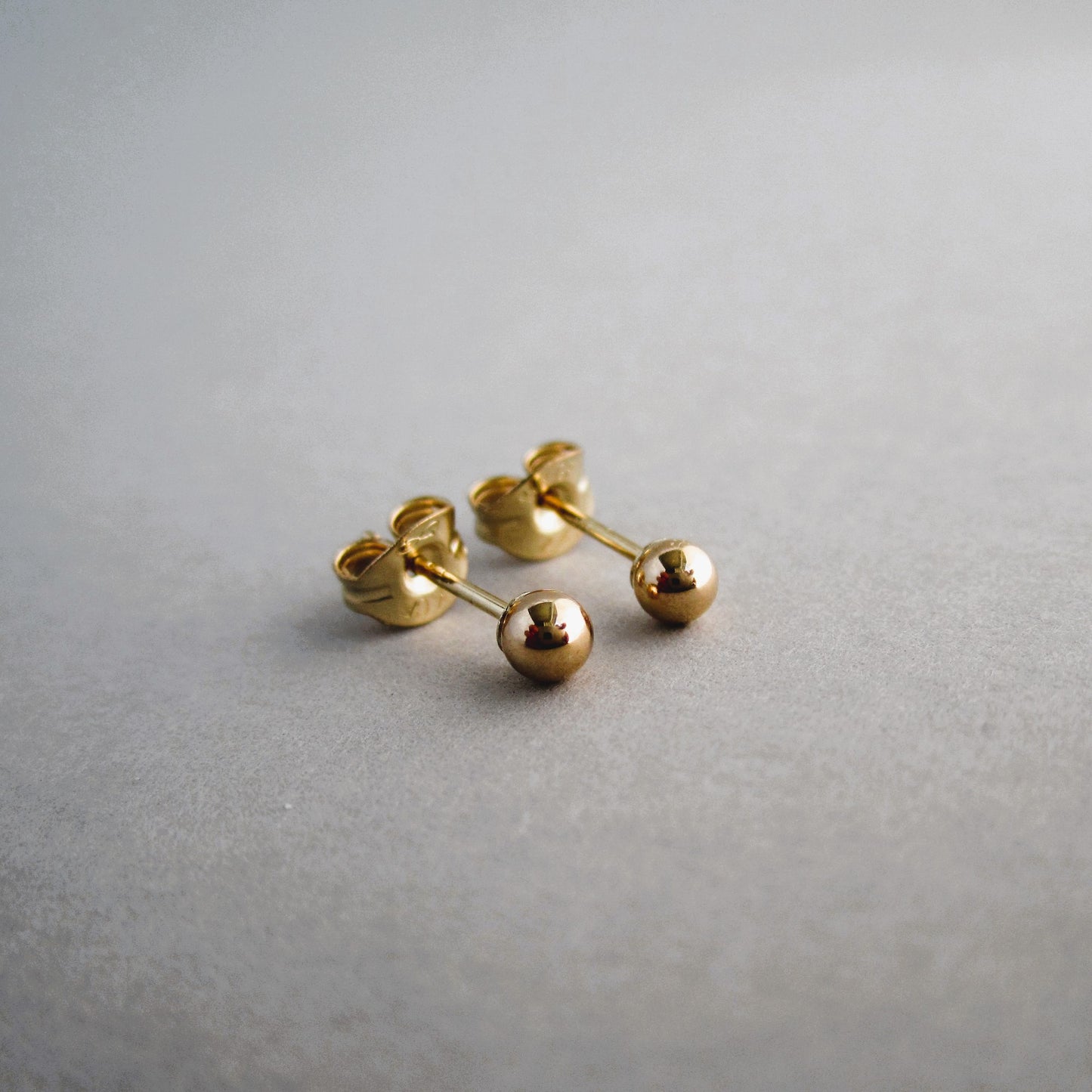Ball Post 3mm 9ct Gold