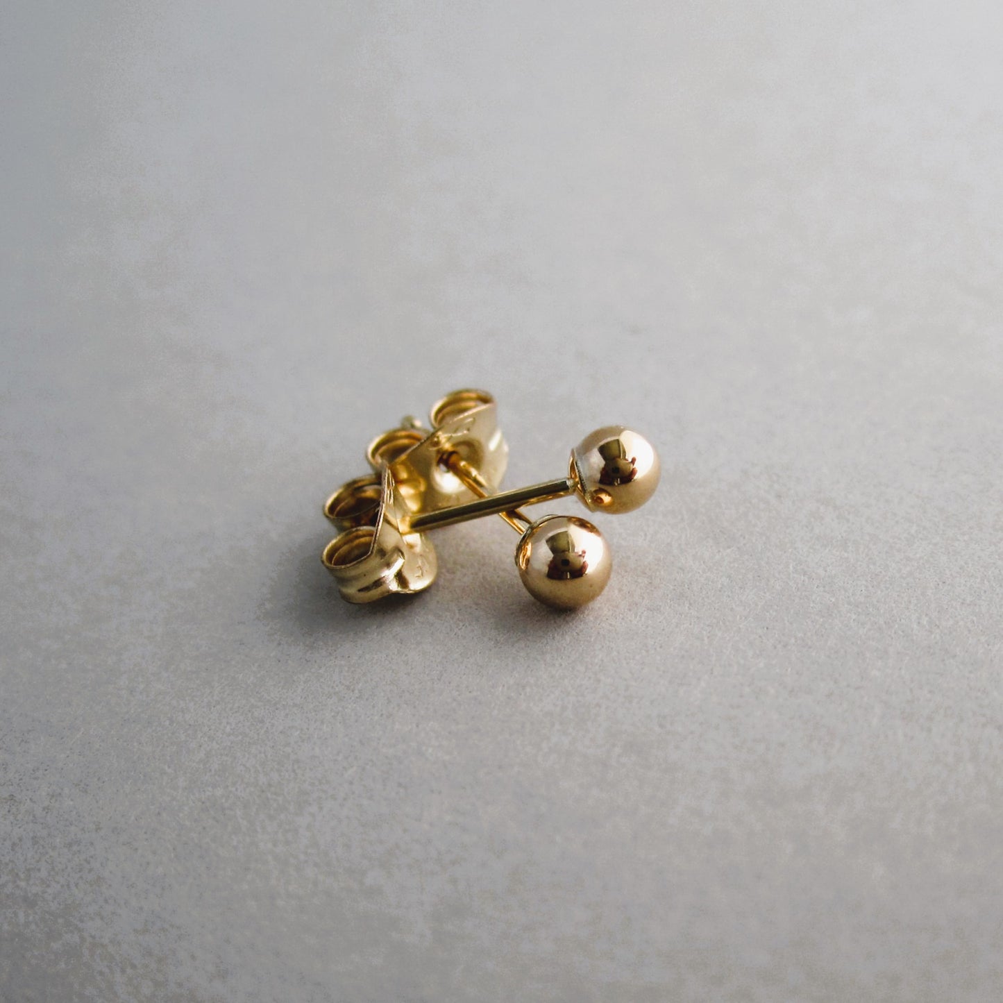 Ball Post 9ct Solid Gold