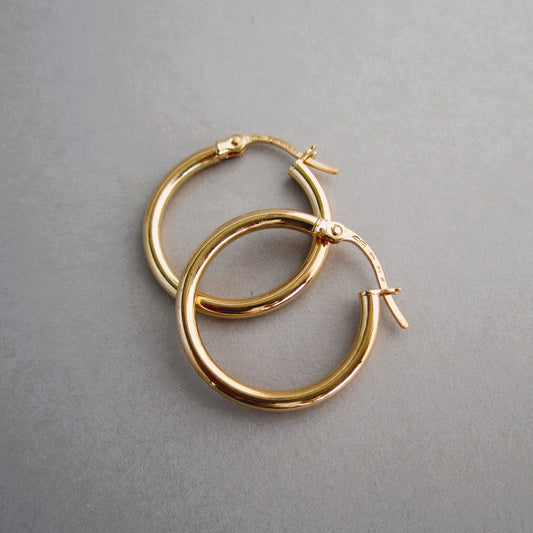 Creole 9ct Gold Hoop Earring 15mm