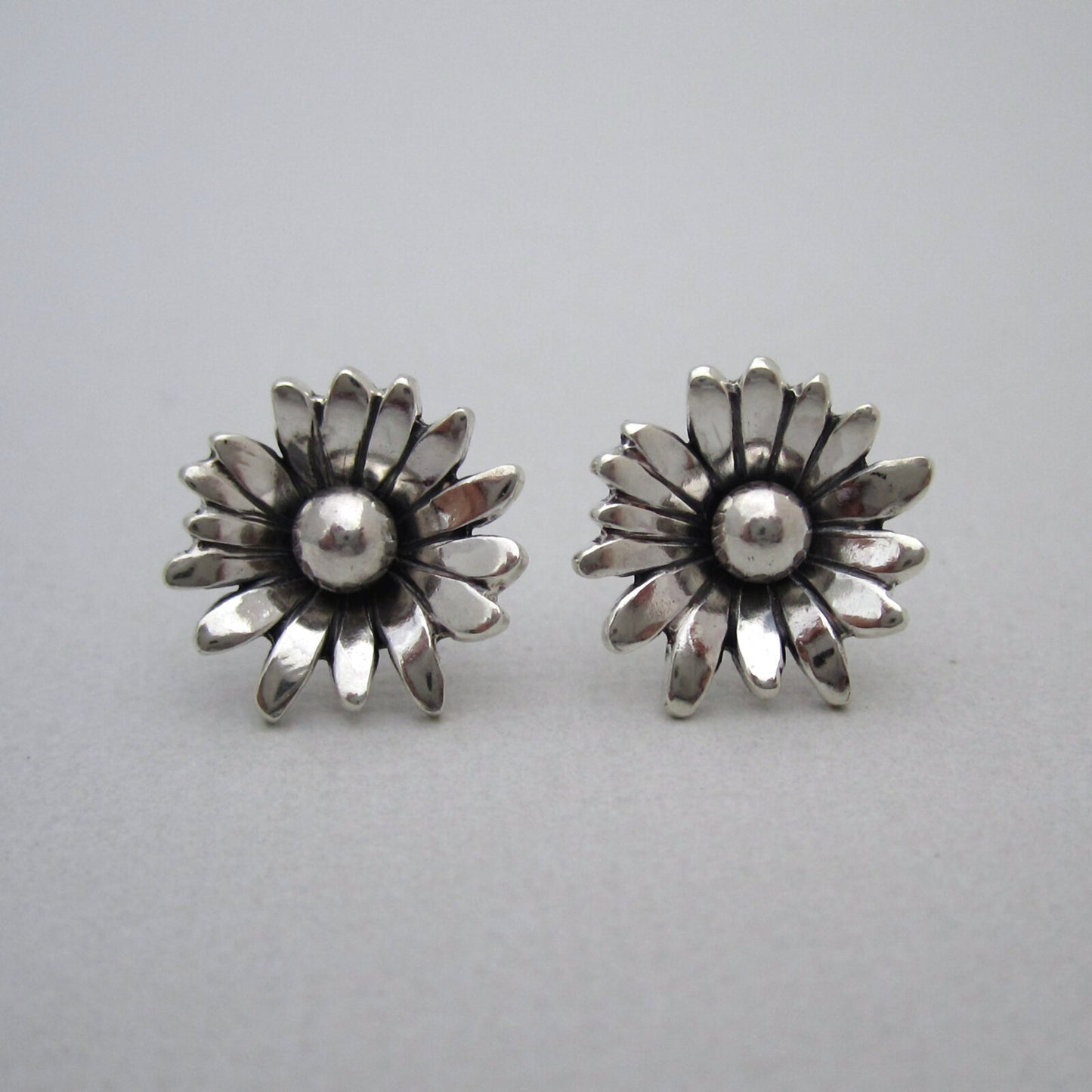 Daisy Sterling Silver Studs